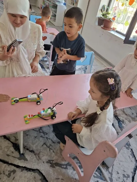 Kichik yulduzchalar kindergarten, 2
